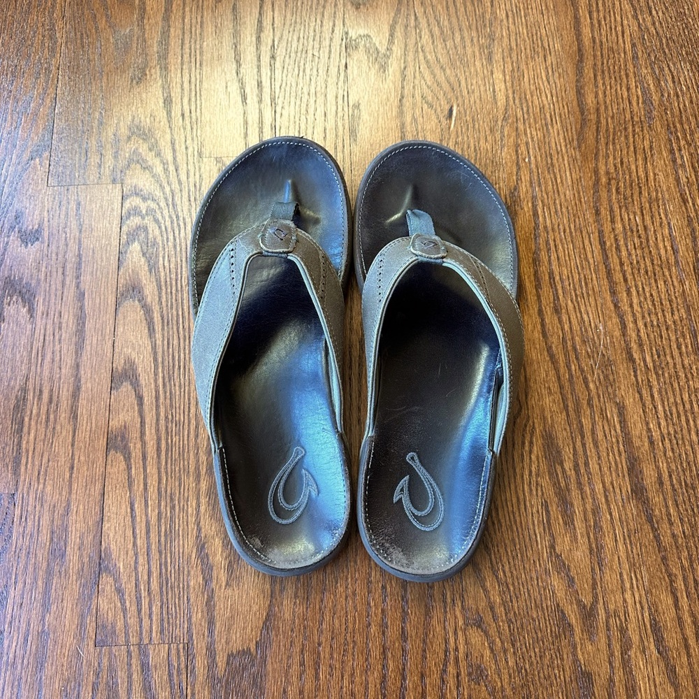 Olukai Sandals